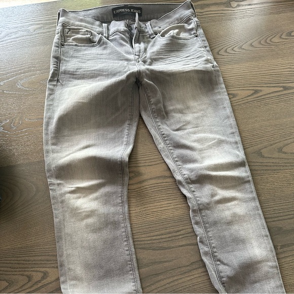 Express jeans size:2 - Picture 2 of 3